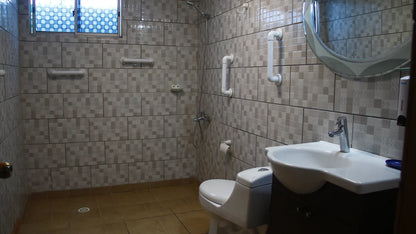 CASA EN EL SENDERO QUILLOTA INDEPENDIENTE UN SOLO PISO